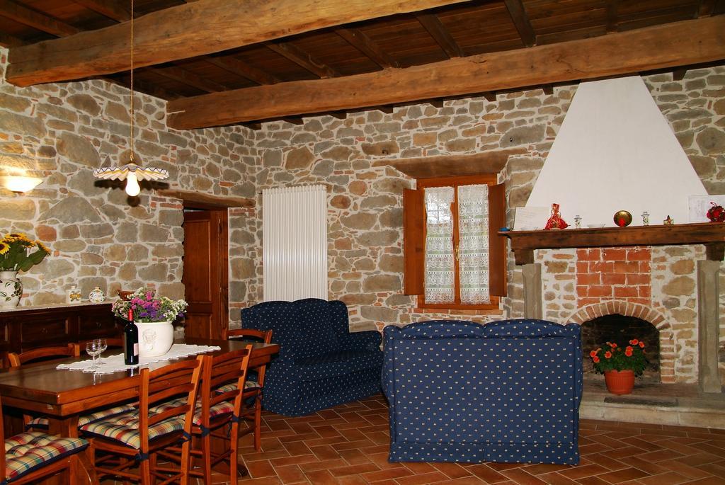 Agriturismo Tramonti Castiglione di Garfagnana Værelse billede